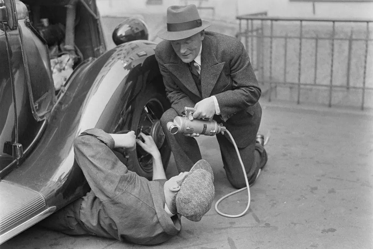 شناخت بادگیرهای میکروفون 2 مقاله شناخت بادگیرهای میکروفون 02